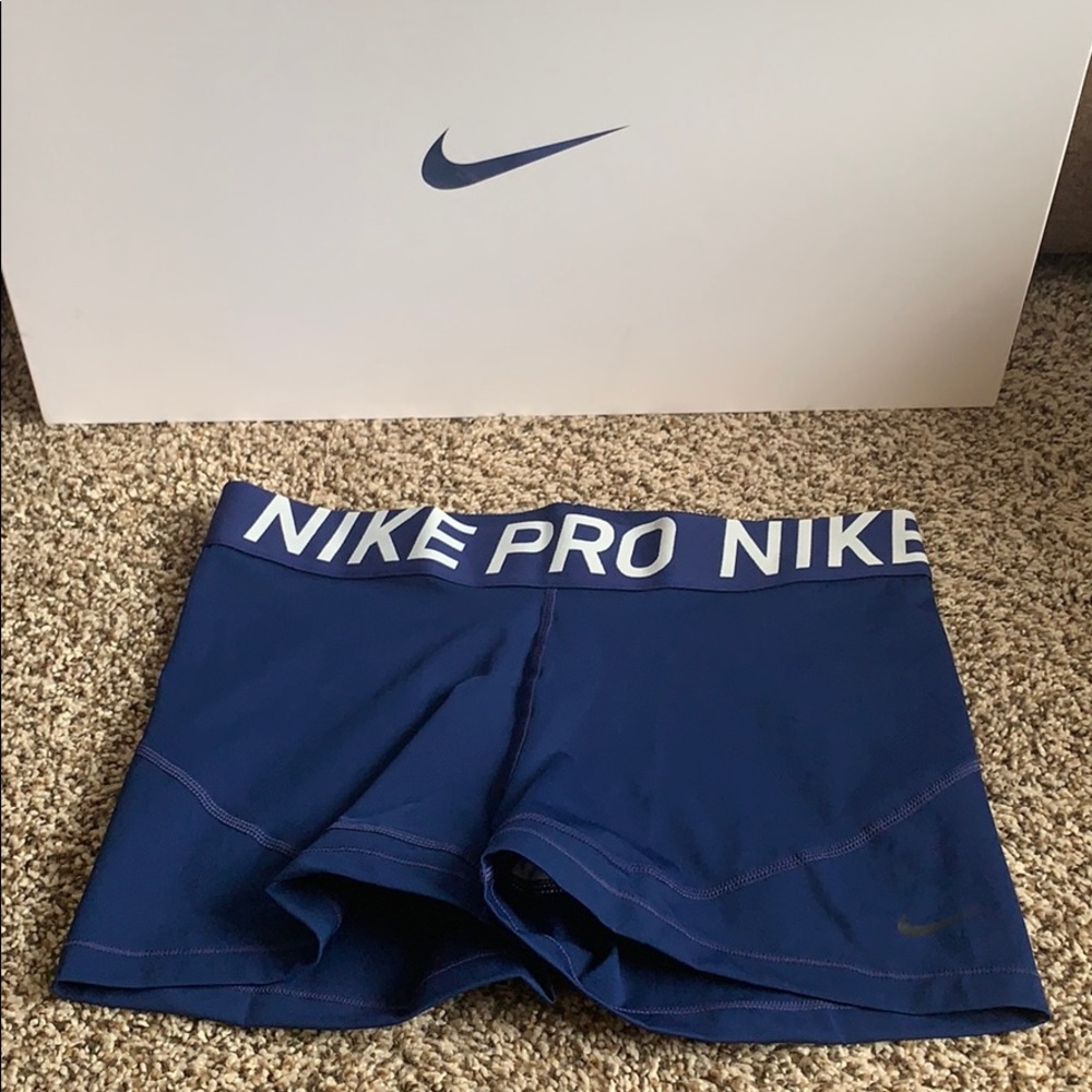 Nike Pro Tight Fit Shorts
